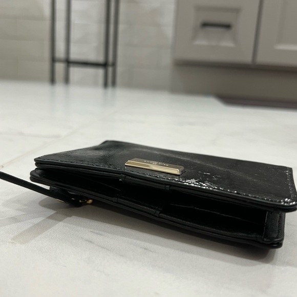 Kate Spade Wallet - Picture 8 of 8